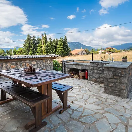 Dianne 2 Livadi Arachovas * 阿拉霍瓦